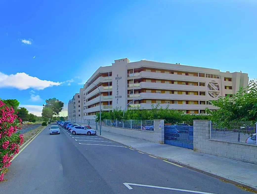 Apartamento Frente A La Piscina Tarragona Spain
